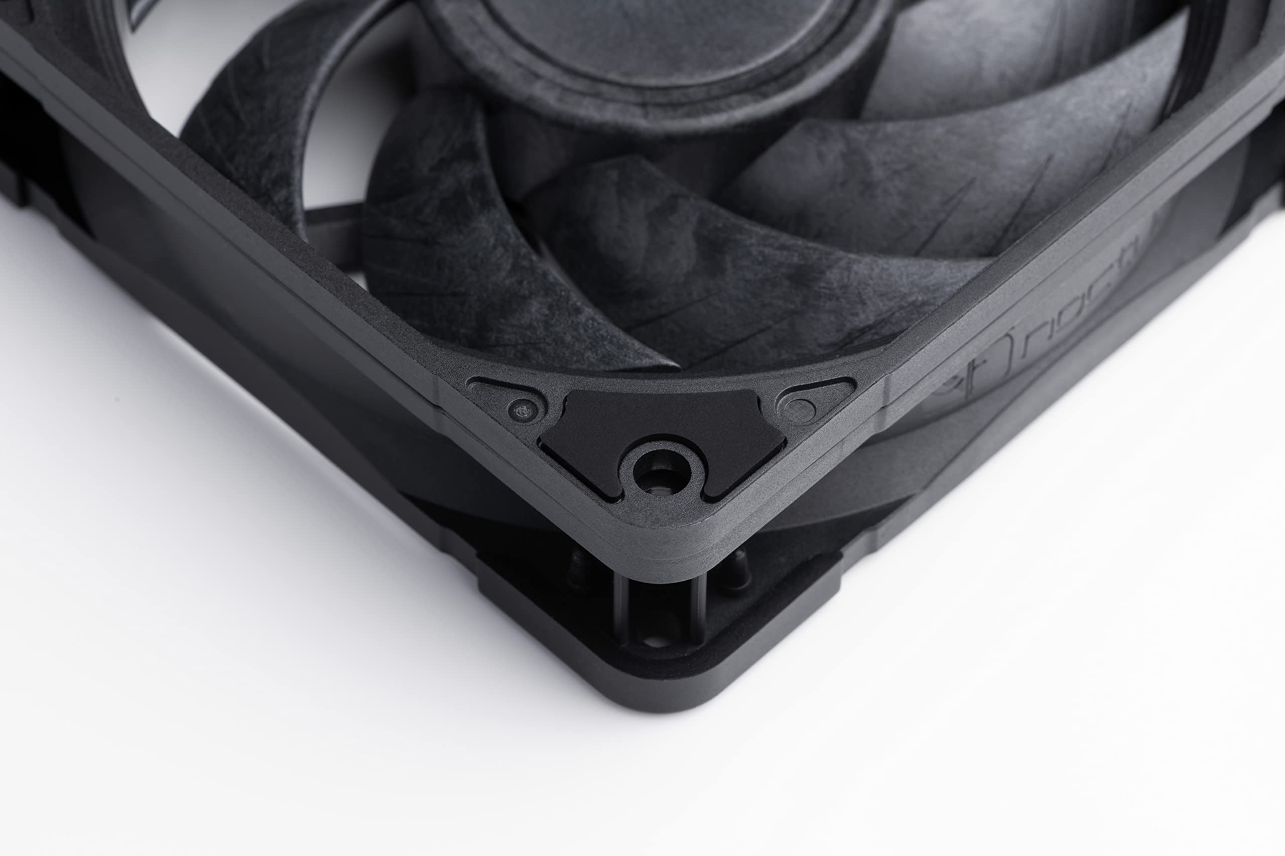 noctua-na-is1-12-chromax-black-abstandhalter-120mm-2-stk image 4