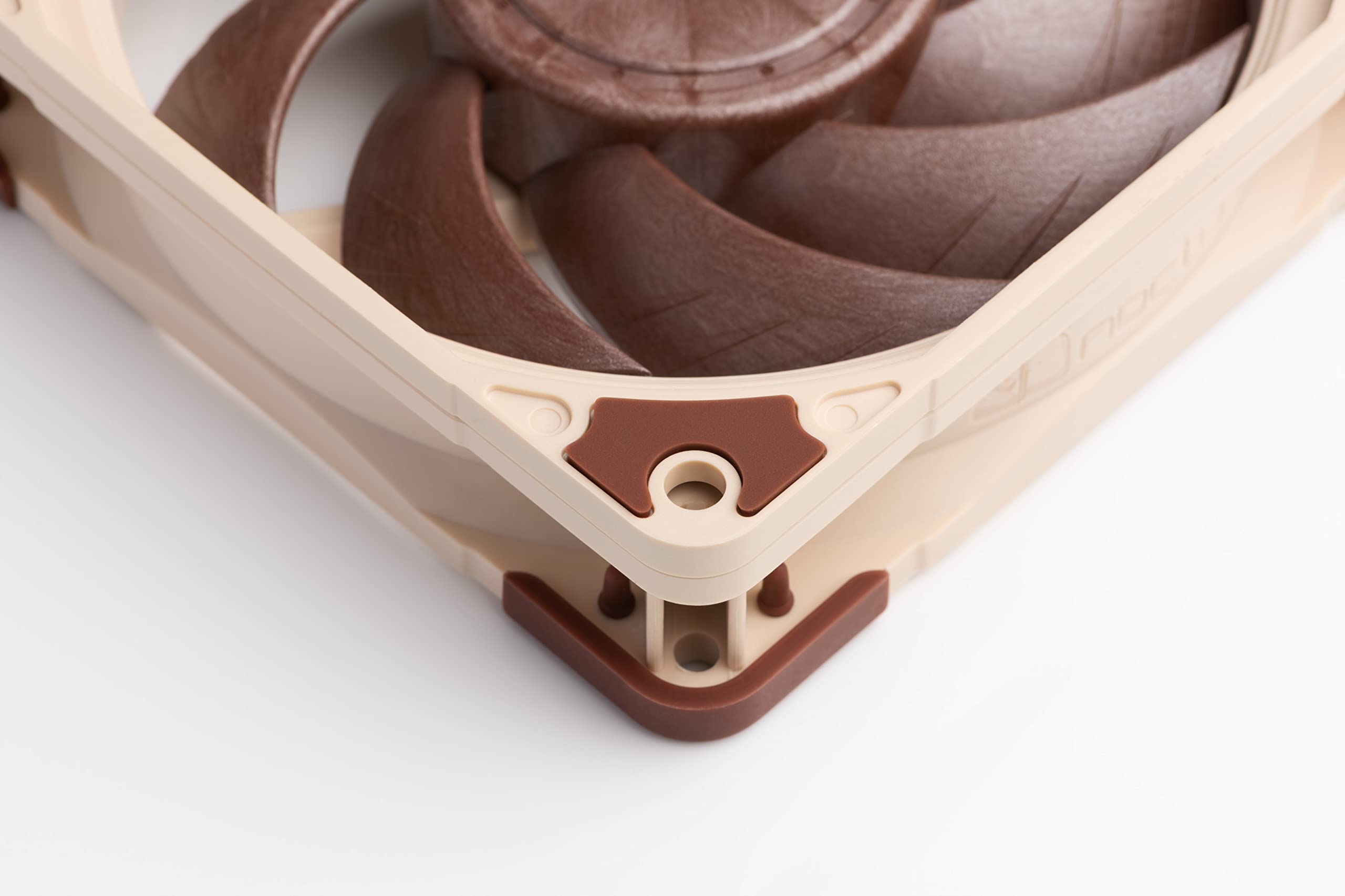 noctua-na-is1-12-sx2-abstandhalter-120-mm-2er-pack-leise image 4
